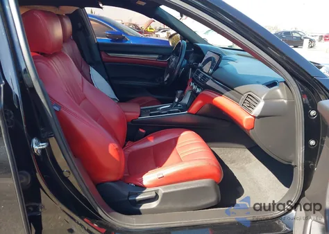 2018 Honda Accord Sport из США, поврежденный, VIN 1HGCV1F3XJA268850